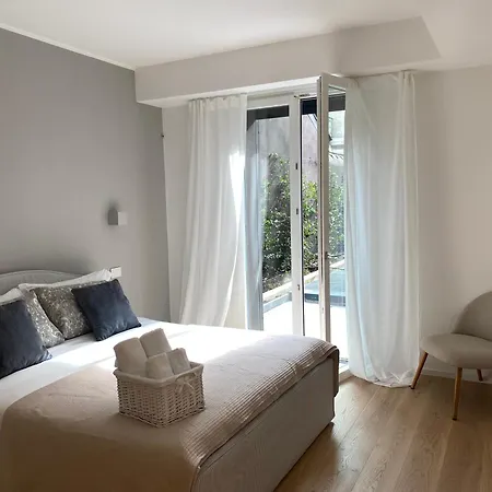 Maison Apartment
